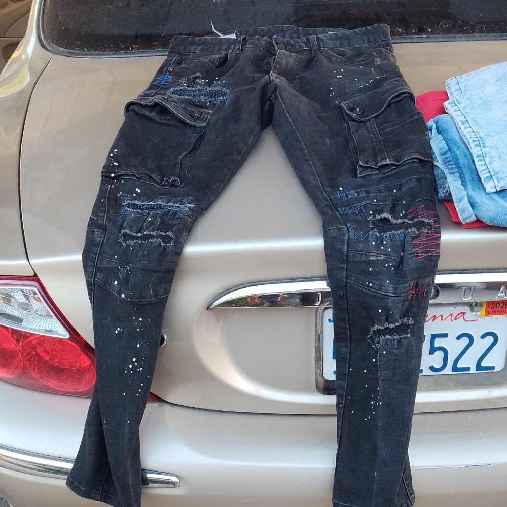 Men's Black Distressed Skinny Jeans